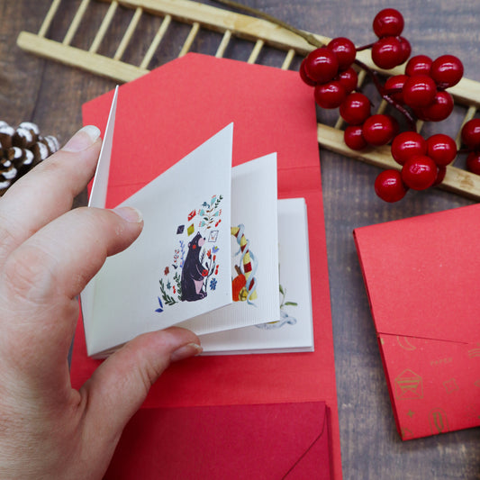 Thank You Card di Natale Menta di Piperita Paper: set di 10 piccole cartoline con buste rosse, perfette per auguri e per decorare pacchi regalo o fiori.