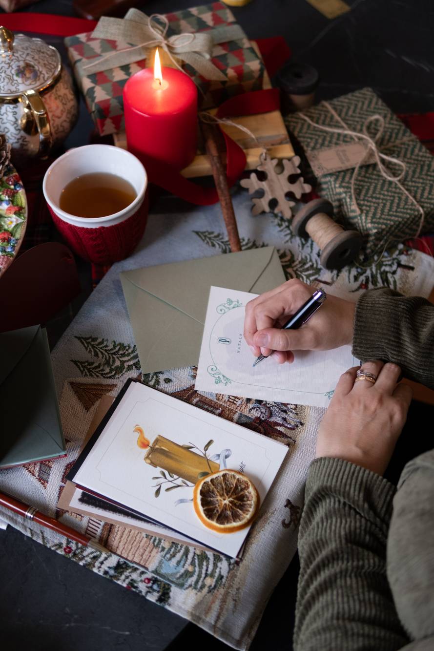 Perché è bello scrivere lettere a mano. E perché dovremmo continuare a farlo
