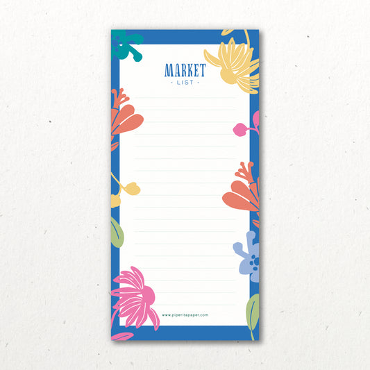 Market List di Piperita Paper, blocco da 50 pagine con magnete sul retro, ideale per organizzare la vostra spesa con stile, tra fiori, frutta e verdura.