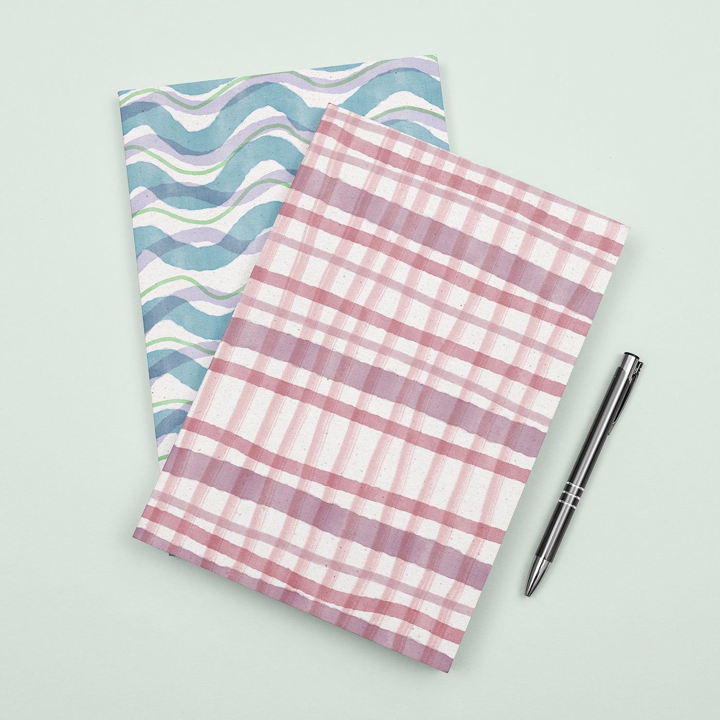 Quaderno per journaling A5 con 40 pagine bianche da 100 gr e copertina in carta riciclata 350 gr. Ideale per crescita personale, riflessioni quotidiane e creatività.