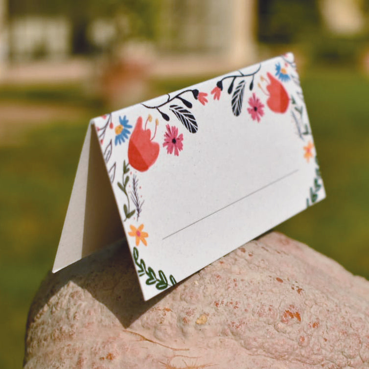 Segnaposto di Piperita Paper design colorato e allegro. Set da 12 pezzi stampa colori carta riciclata con spazio per scrivere nome, perfetti per qualsiasi festa.